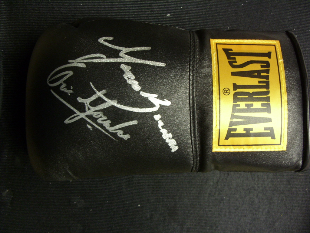 Marco Antonio Barrera / Erik Morales Autographed LH Everlast Boxing Glove.